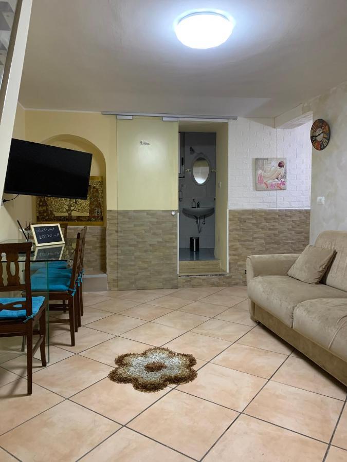 Ferienhaus Da Walter,holiday In The Centre Catania